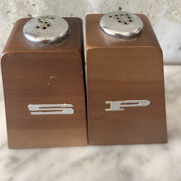 MCM Vintage Made in Japan Salt n' Pepper Wood - Picture 4 of 5
